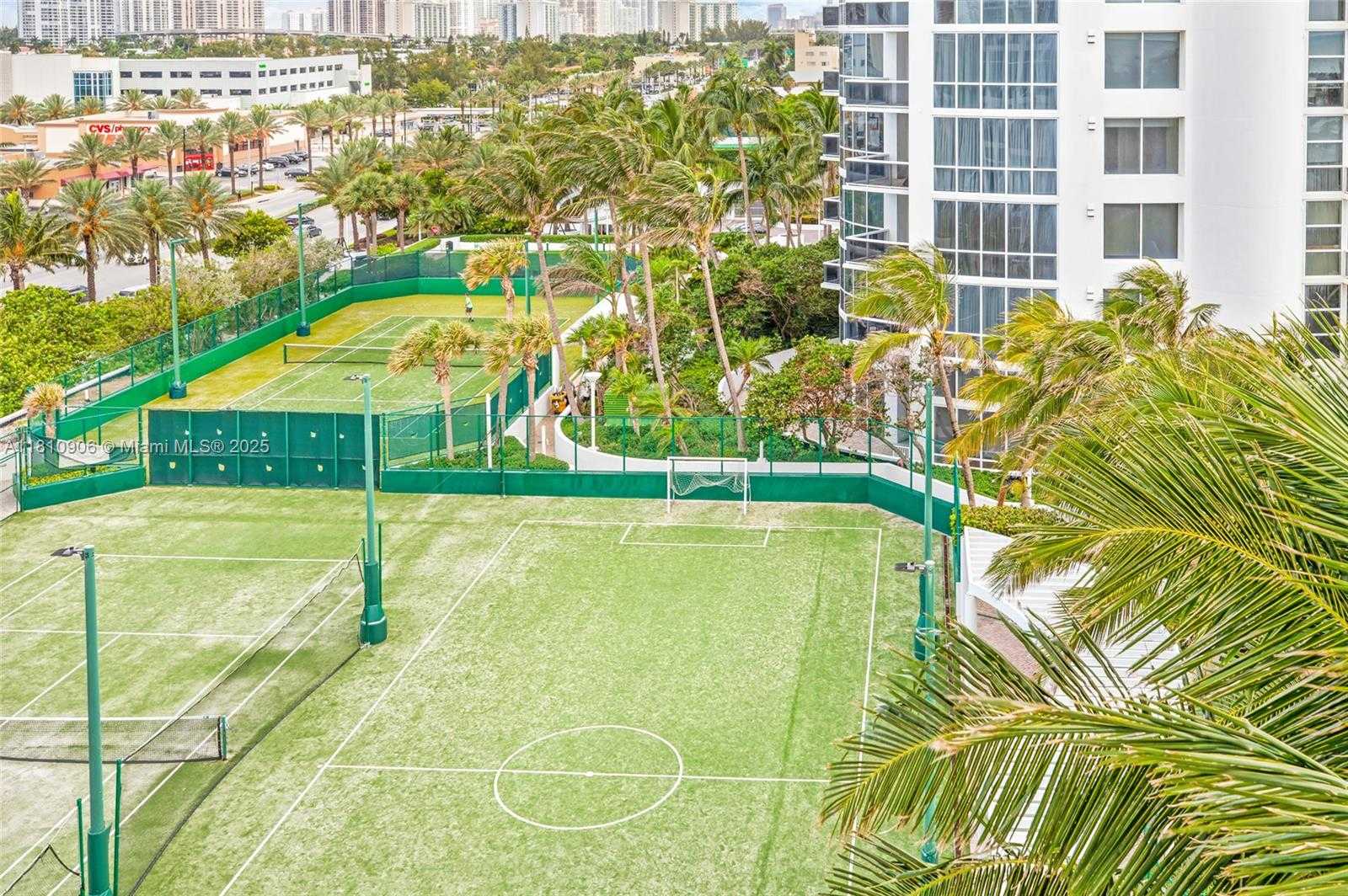 Small Image of 18001 COLLINS AVE #507, Sunny Isles Beach Number 24