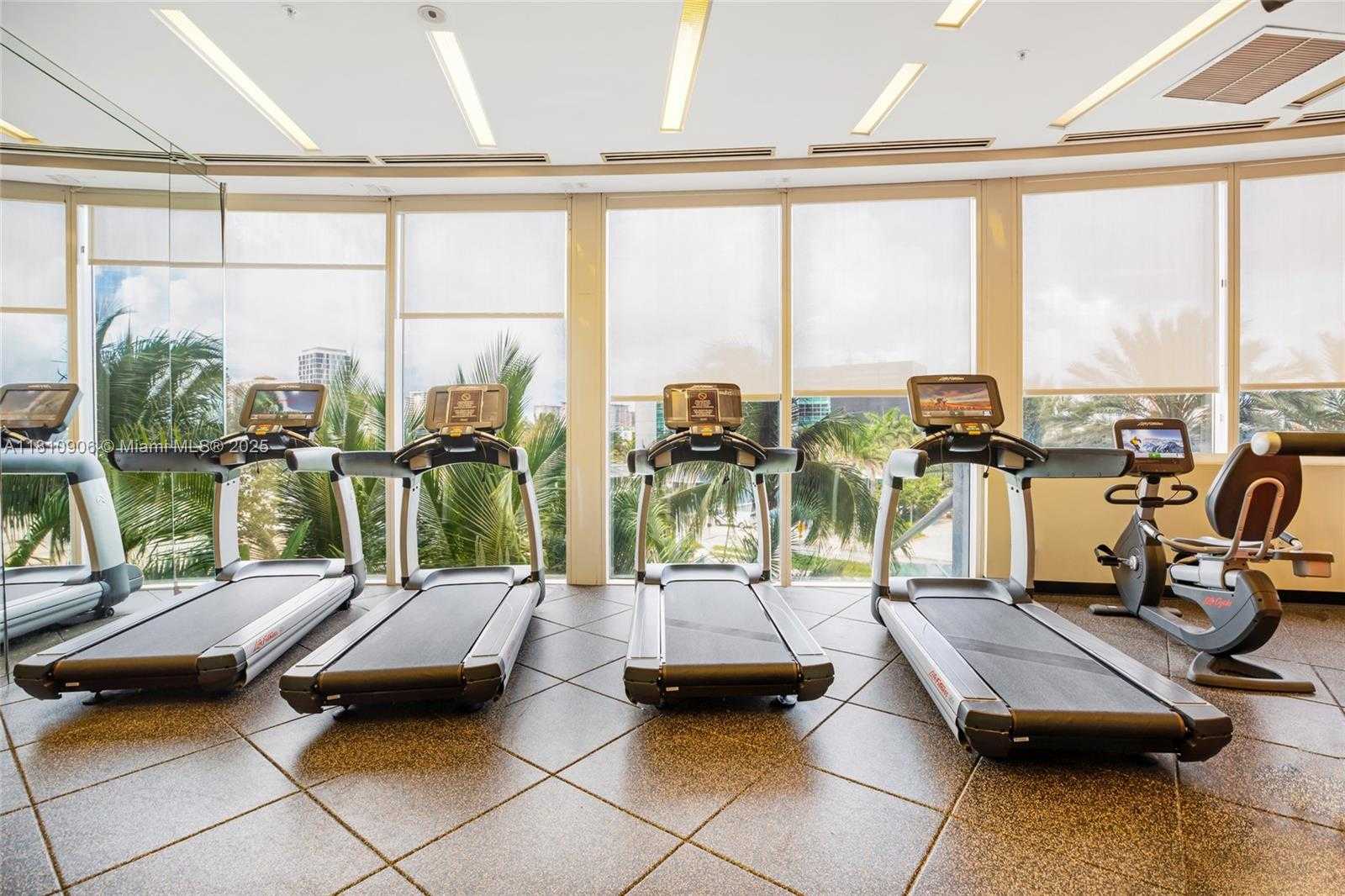 Small Image of 18001 COLLINS AVE #507, Sunny Isles Beach Number 32