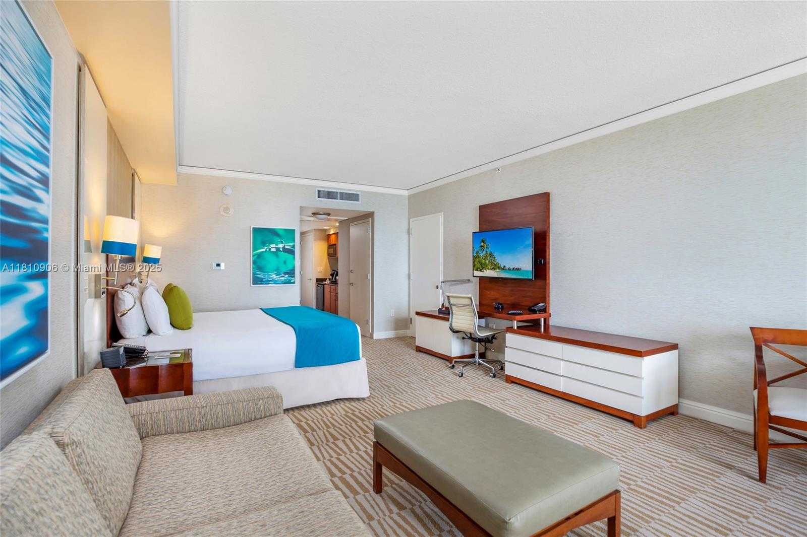 Small Image of 18001 COLLINS AVE #507, Sunny Isles Beach Number 4