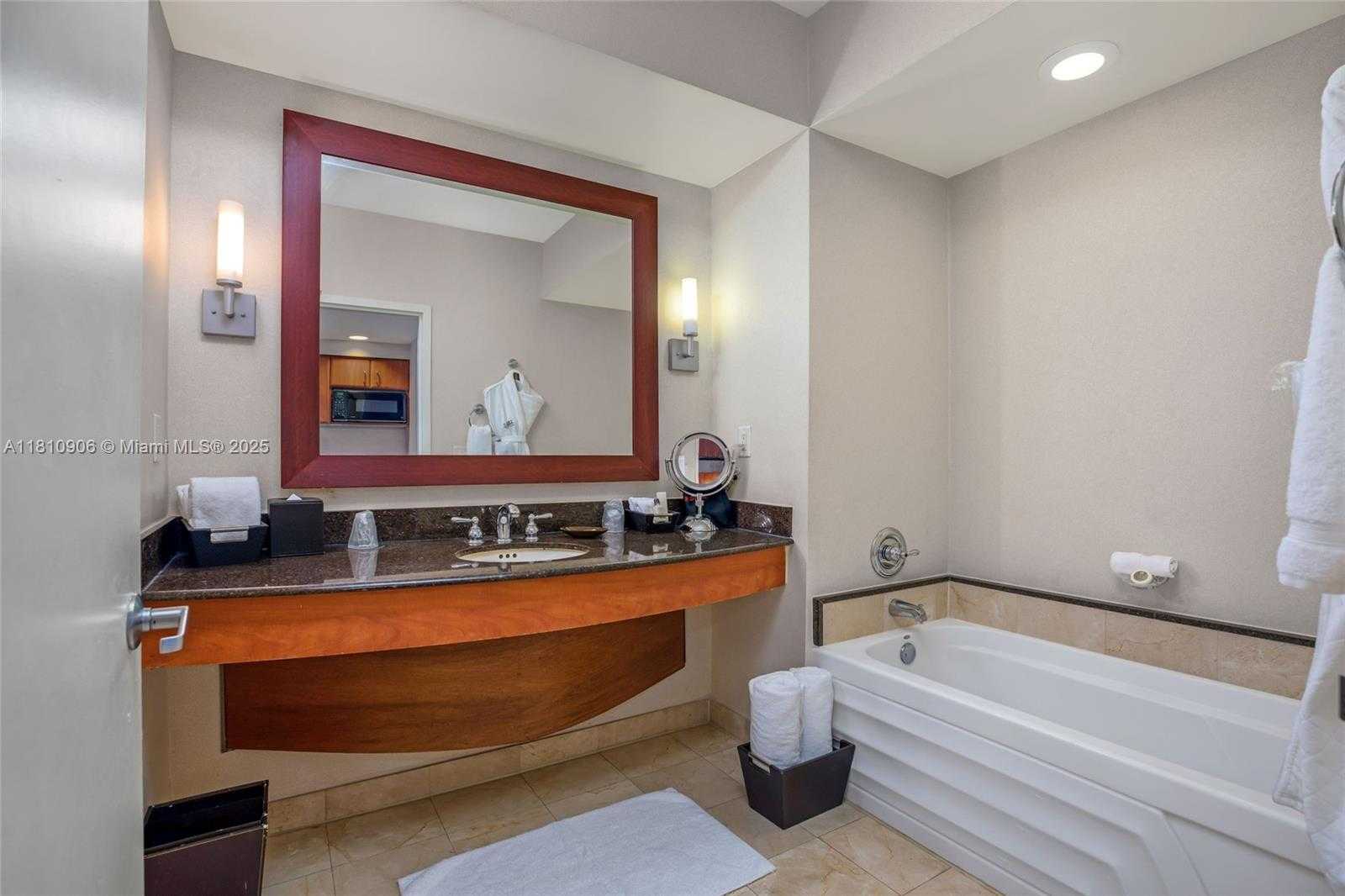Small Image of 18001 COLLINS AVE #507, Sunny Isles Beach Number 8