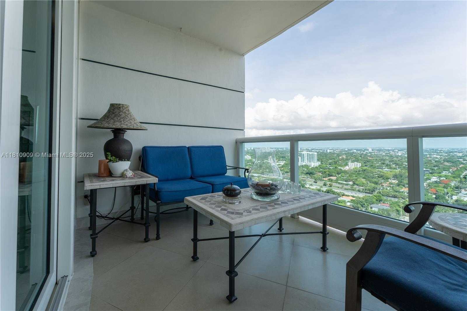 Small Image of 2127 BRICKELL AVE #3304, Miami Number 28
