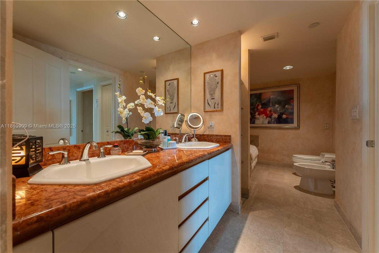 Small Image of 2127 BRICKELL AVE #3304, Miami Number 32