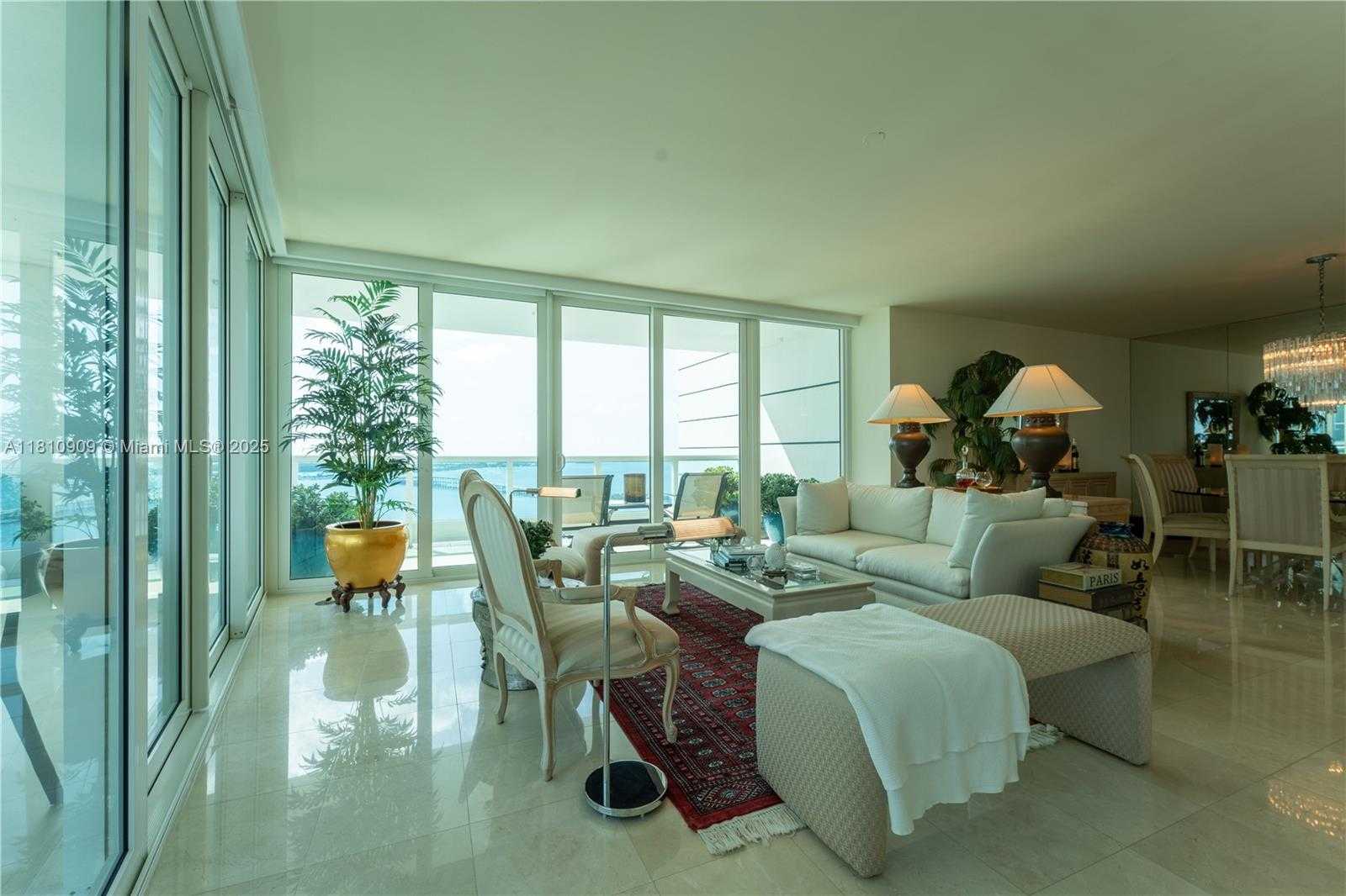 Small Image of 2127 BRICKELL AVE #3304, Miami Number 5