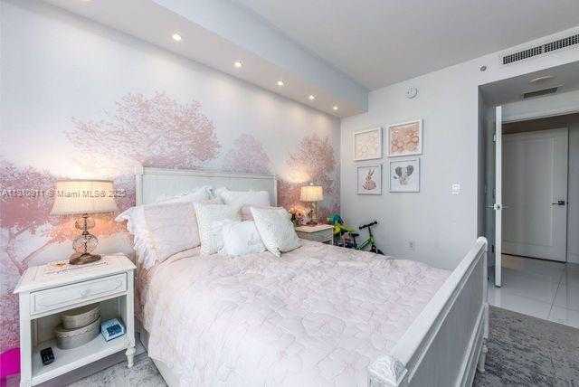 Small Image of 901 BRICKELL KEY BLVD #906, Miami Number 18