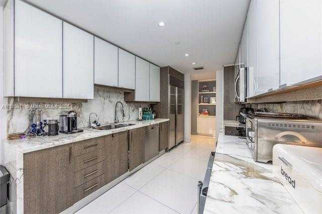 Small Image of 901 BRICKELL KEY BLVD #906, Miami Number 8