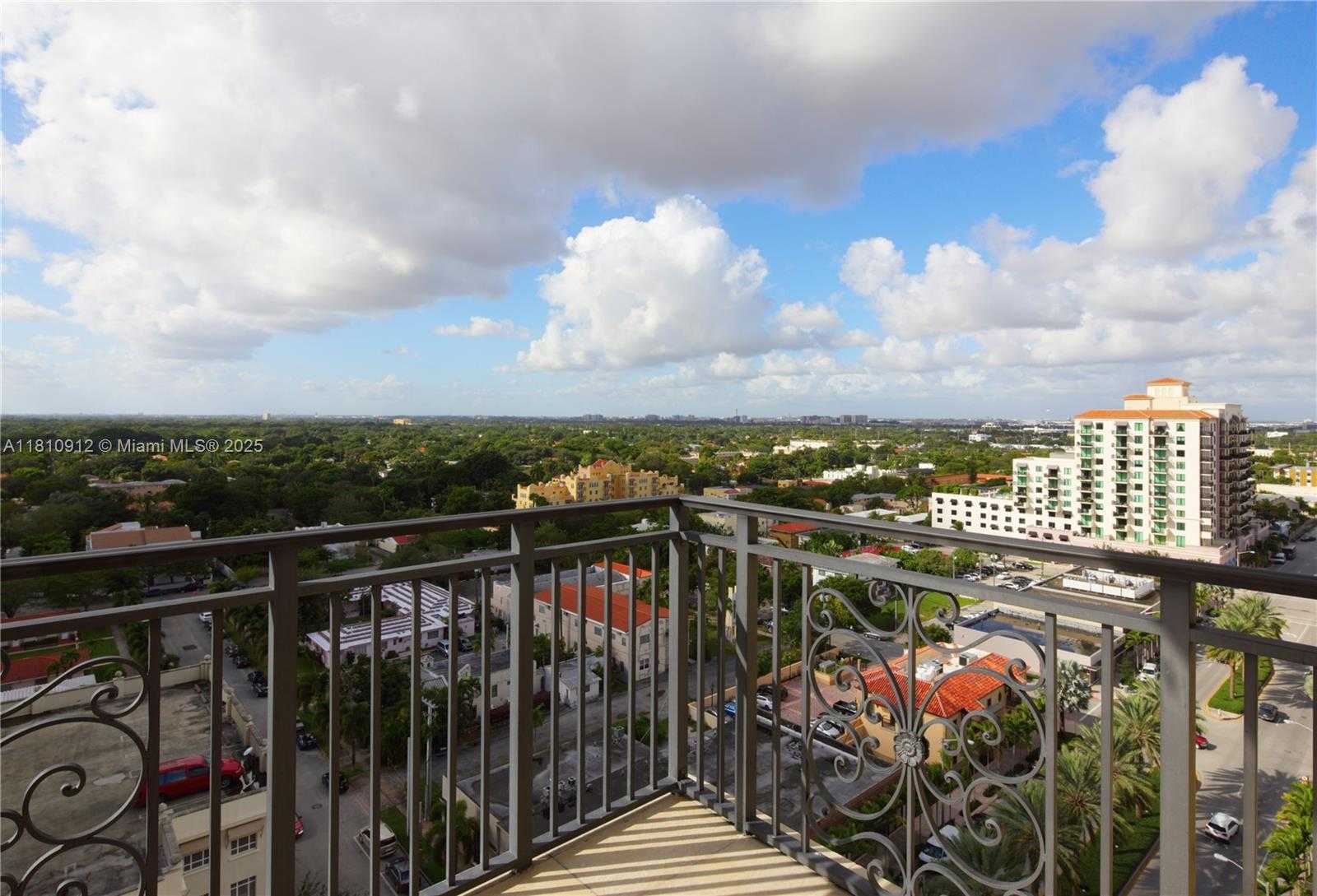 Small Image of 1607 PONCE DE LEON BLVD #12E, Coral Gables Number 27