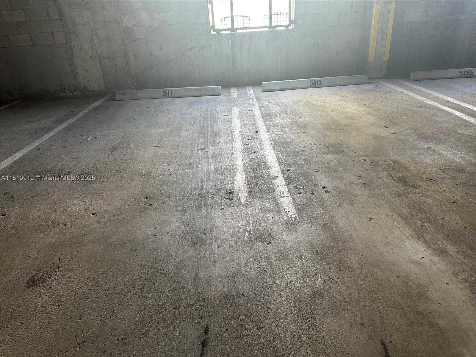 Small Image of 1607 PONCE DE LEON BLVD #12E, Coral Gables Number 39