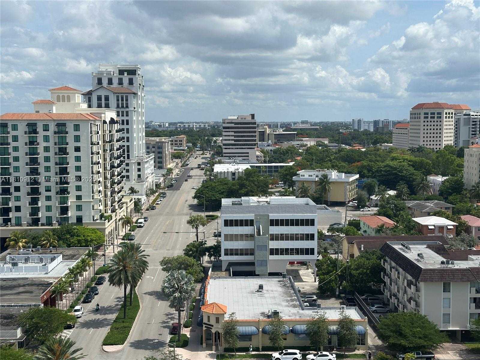 Small Image of 1607 PONCE DE LEON BLVD #12E, Coral Gables Number 42