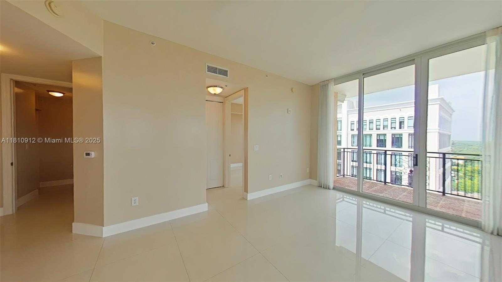 Small Image of 1607 PONCE DE LEON BLVD #12E, Coral Gables Number 6