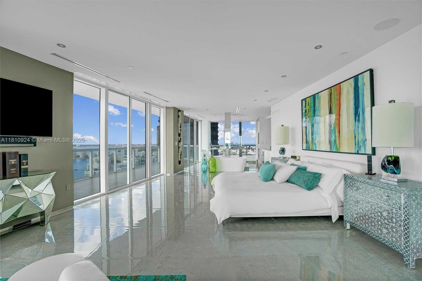 Small Image of 450 ALTON RD #PH1, Miami Beach Number 19