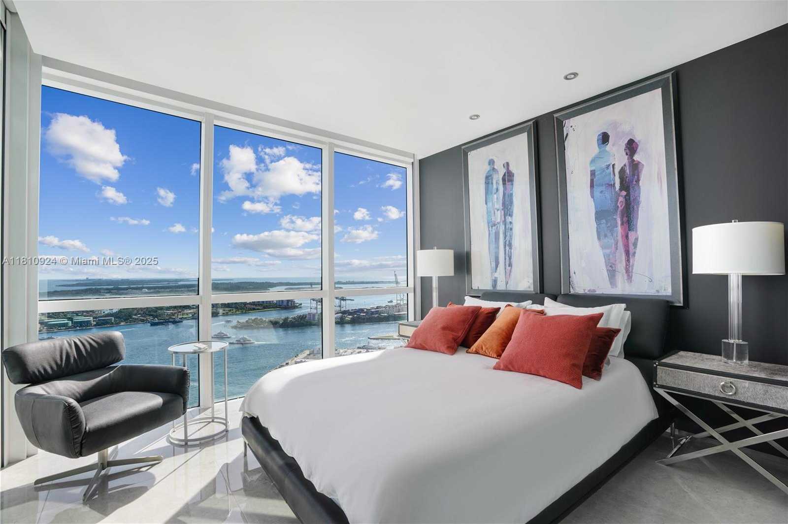 Small Image of 450 ALTON RD #PH1, Miami Beach Number 35