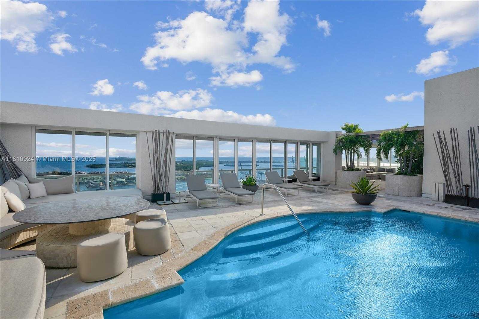 Small Image of 450 ALTON RD #PH1, Miami Beach Number 4