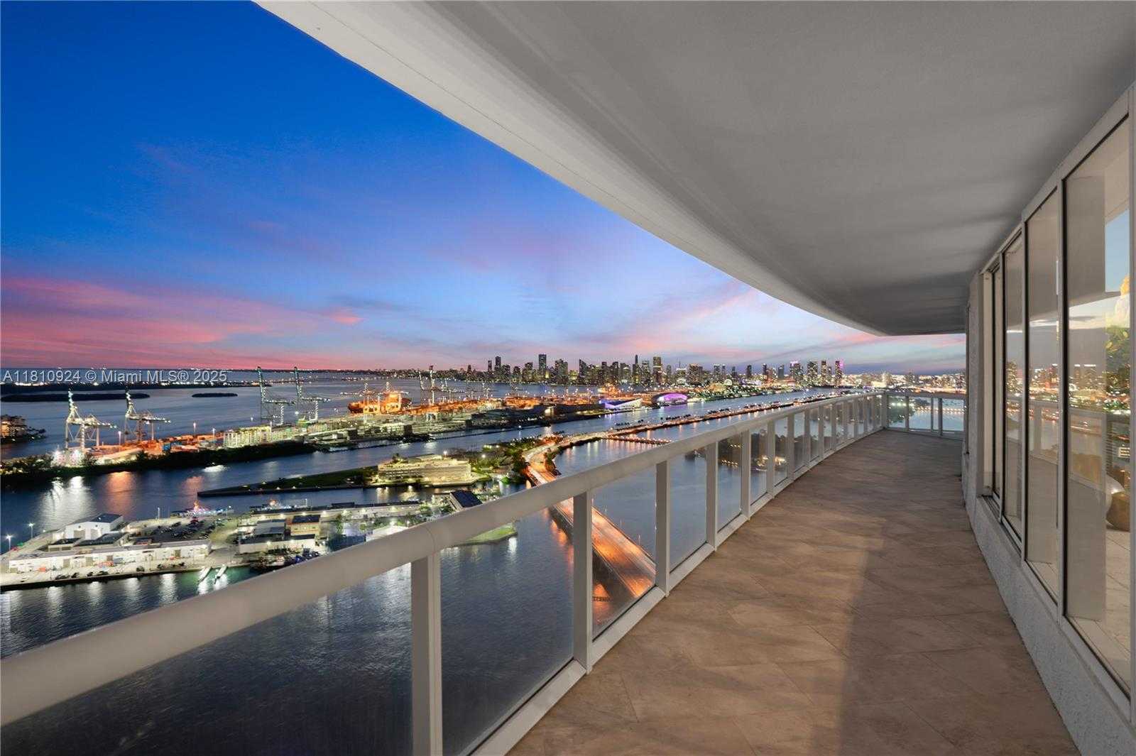 Small Image of 450 ALTON RD #PH1, Miami Beach Number 44