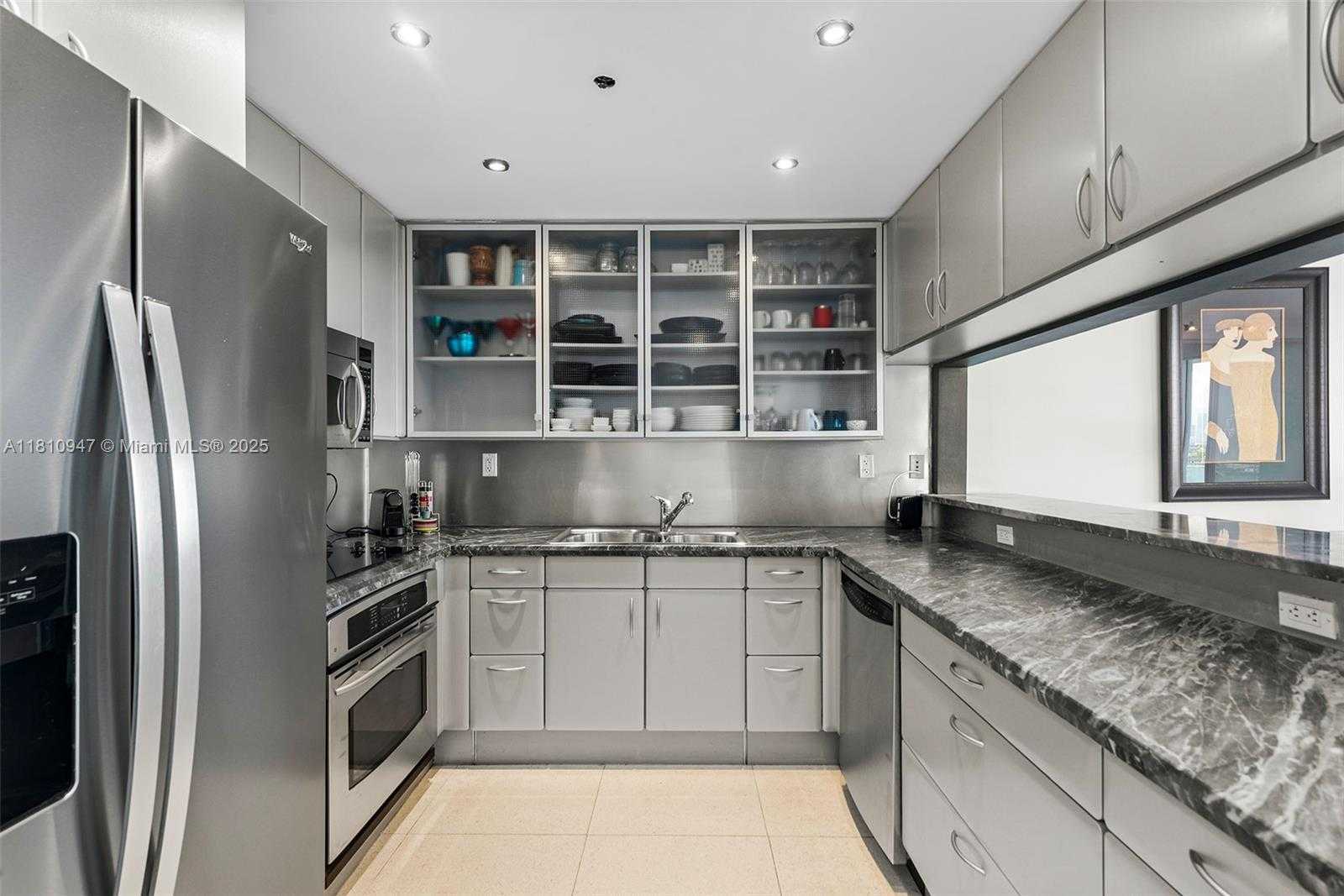 Small Image of 540 WEST AVE #914, Miami Beach Number 12