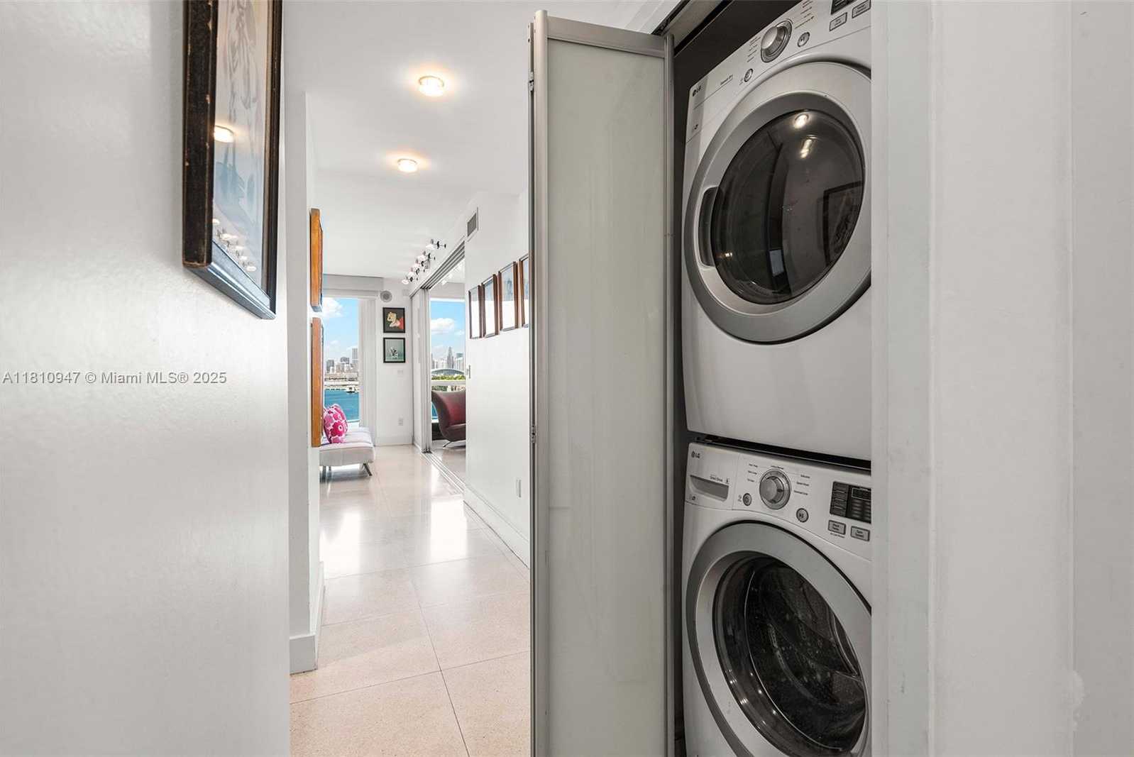 Small Image of 540 WEST AVE #914, Miami Beach Number 15