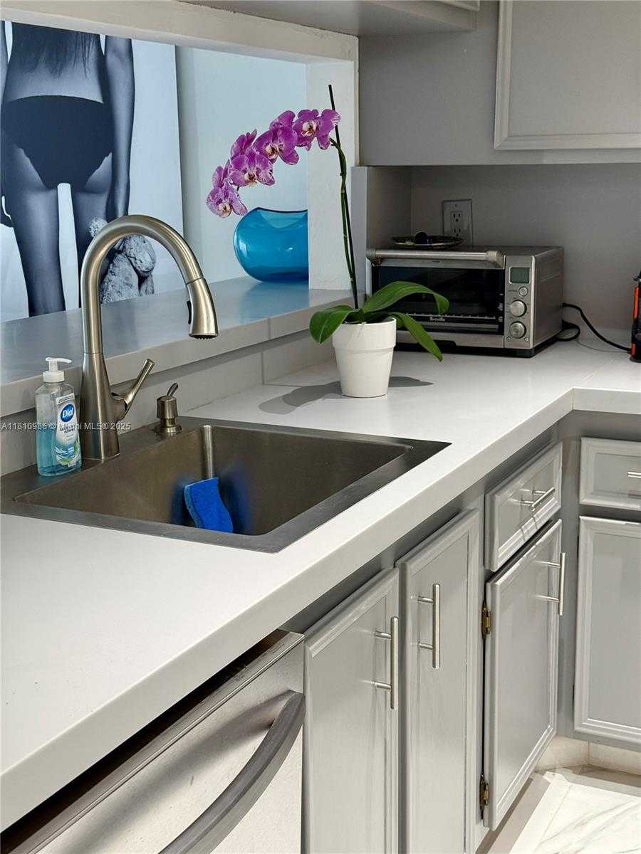 Small Image of 555 NORTH EAST 15TH ST #15G, Miami Number 9