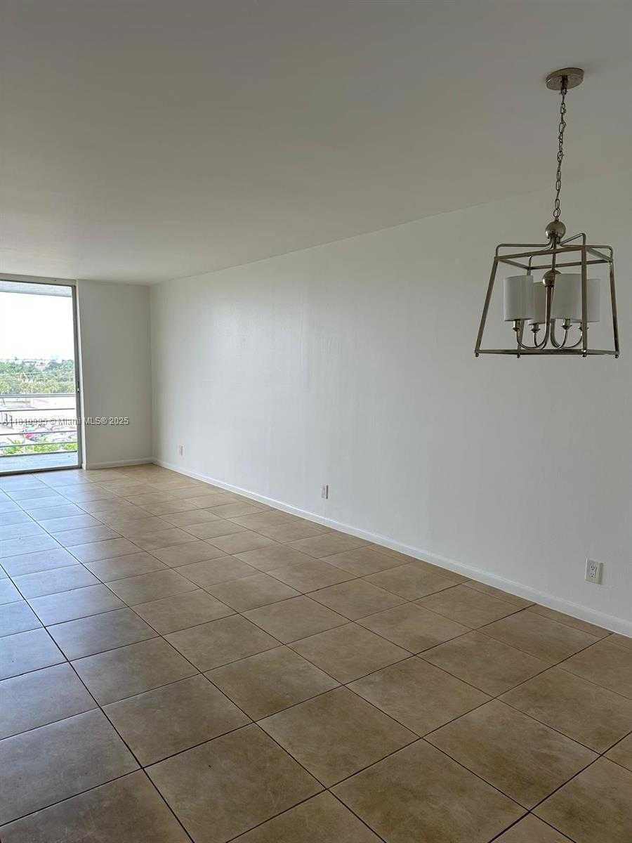 Small Image of 1830 DIXIEANNA ST #606, Hollywood Number 10