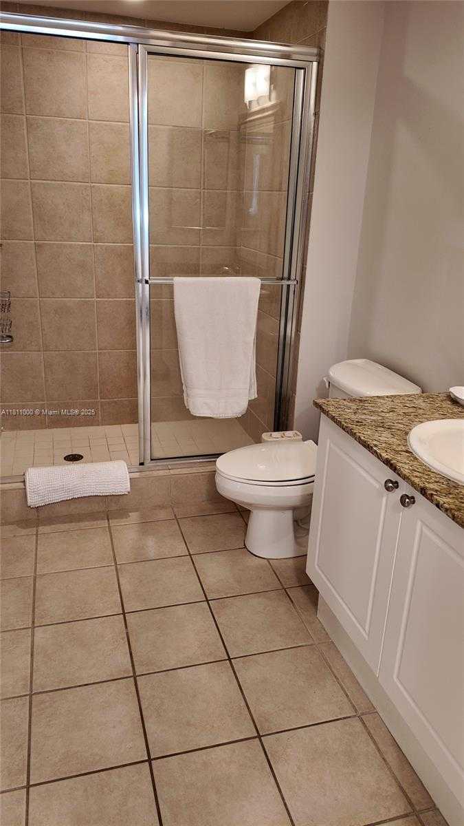 Small Image of 19501 WEST COUNTRY CLUB DR #1213, Aventura Number 22