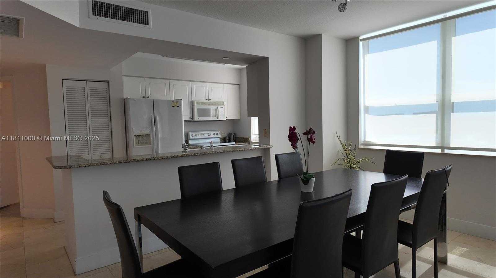 Small Image of 19501 WEST COUNTRY CLUB DR #1213, Aventura Number 8