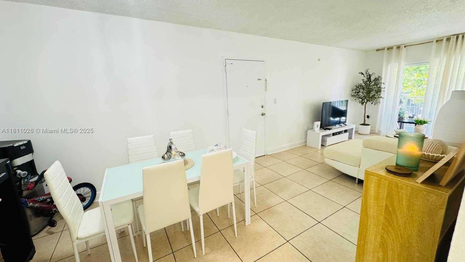 Small Image of 5122 NORTH WEST 79TH AVE #301, Doral Number 22