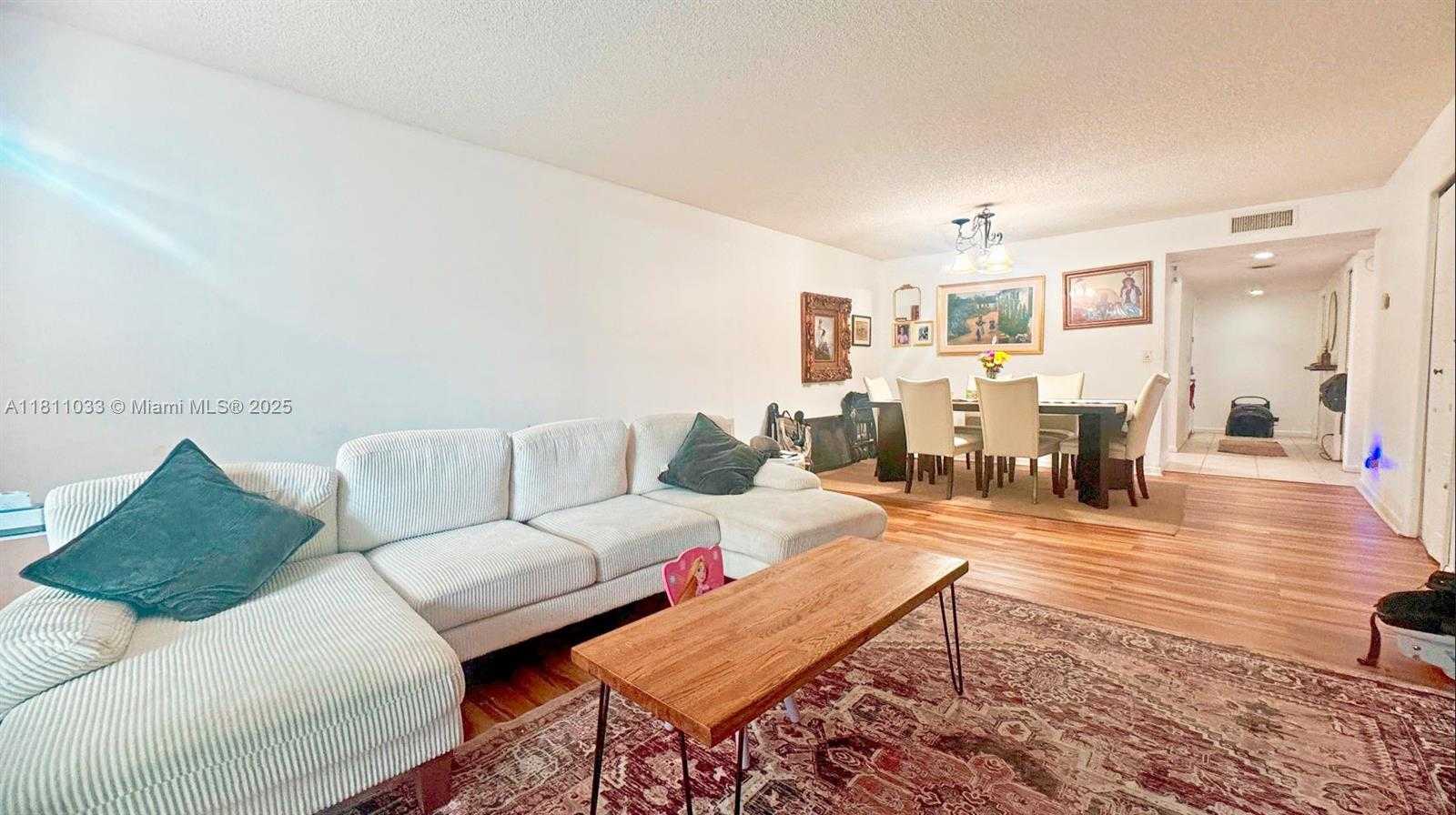 Small Image of 296 RACQUET CLUB RD #104, Weston Number 10
