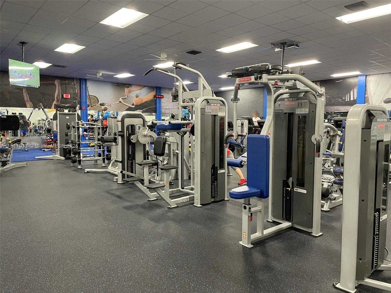 Small Image of 296 RACQUET CLUB RD #104, Weston Number 29