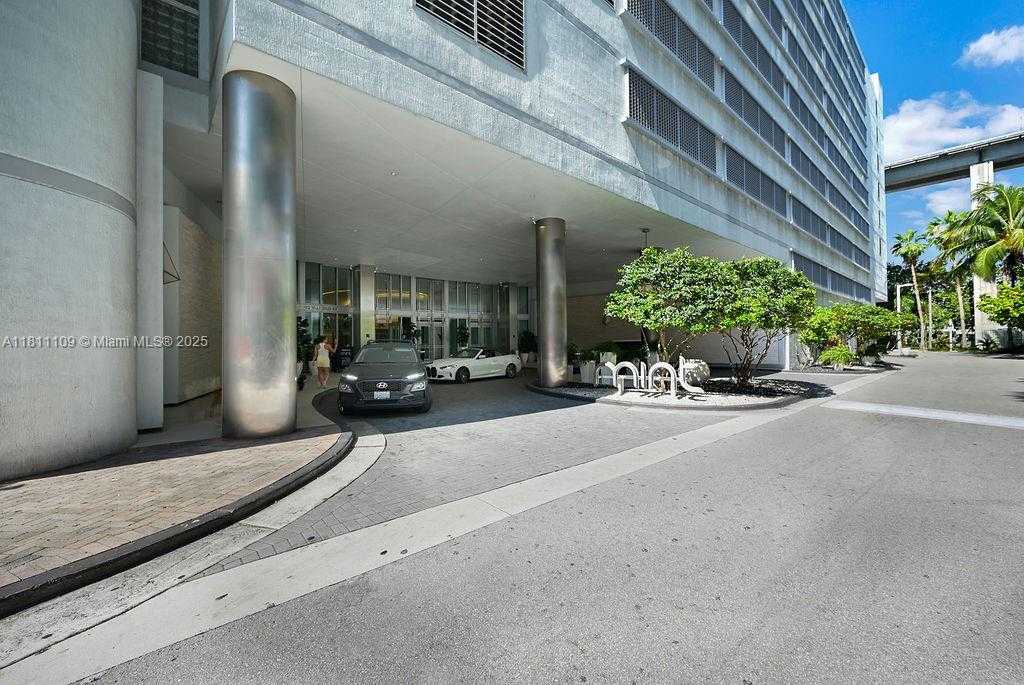 Small Image of 92 SOUTH WEST 3RD ST #4806, Miami Number 20