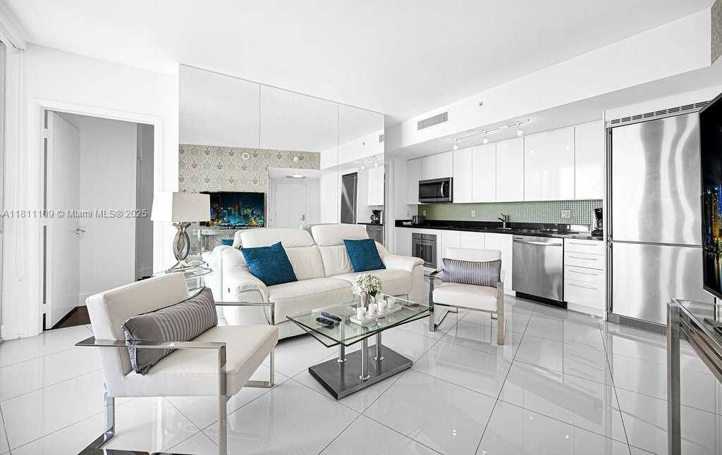 Small Image of 92 SOUTH WEST 3RD ST #4806, Miami Number 4