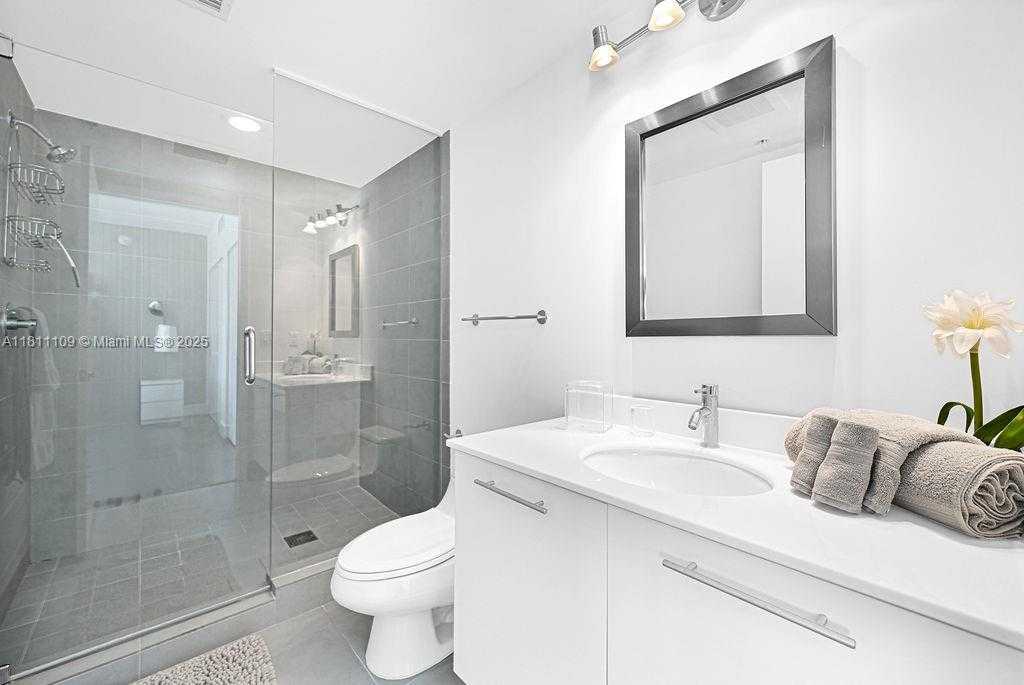 Small Image of 92 SOUTH WEST 3RD ST #4806, Miami Number 8