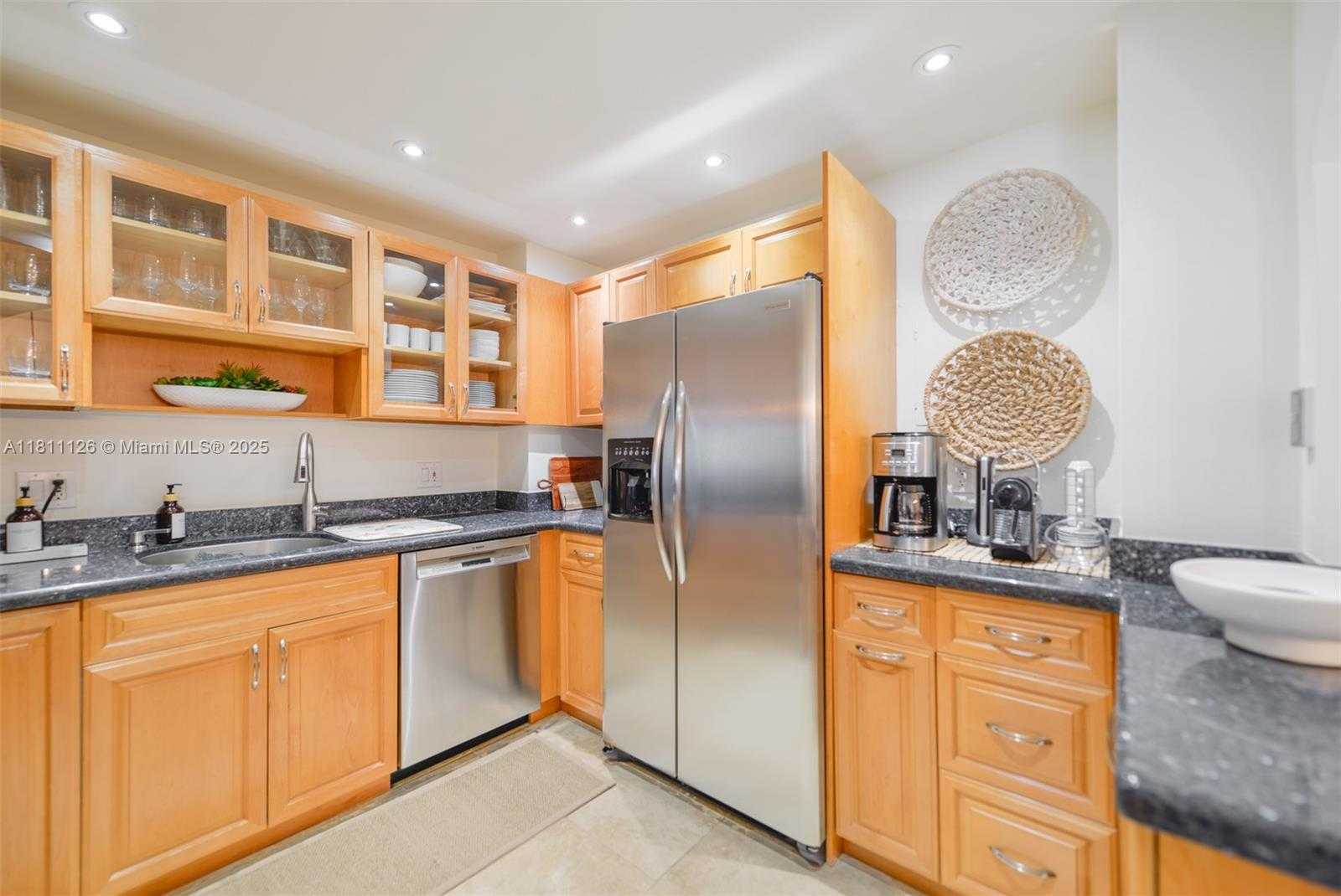 Small Image of 1950 SOUTH OCEAN DR #14G, Hallandale Beach Number 13