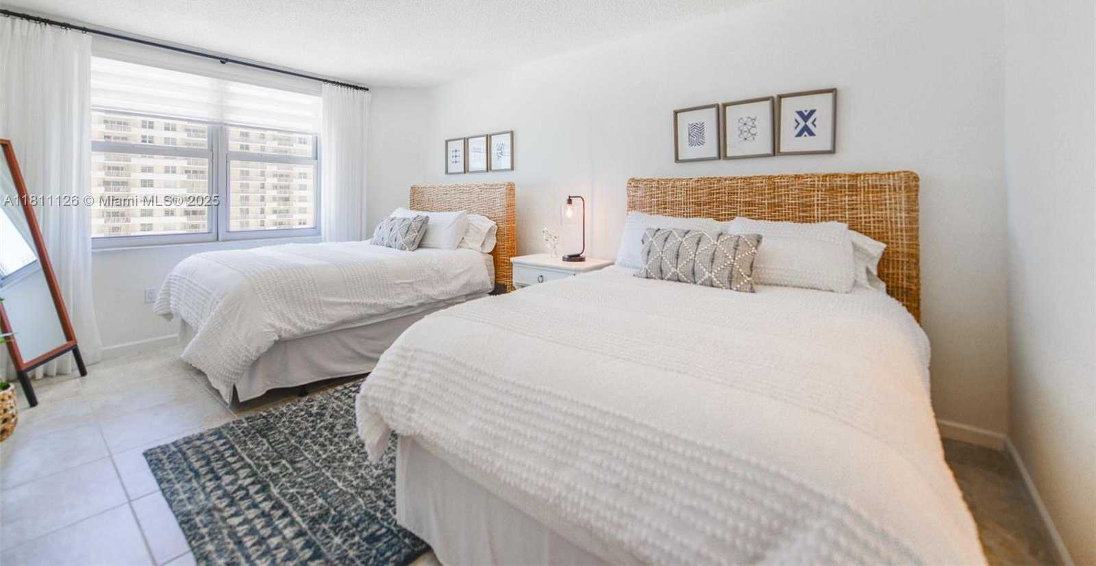 Small Image of 1950 SOUTH OCEAN DR #14G, Hallandale Beach Number 16