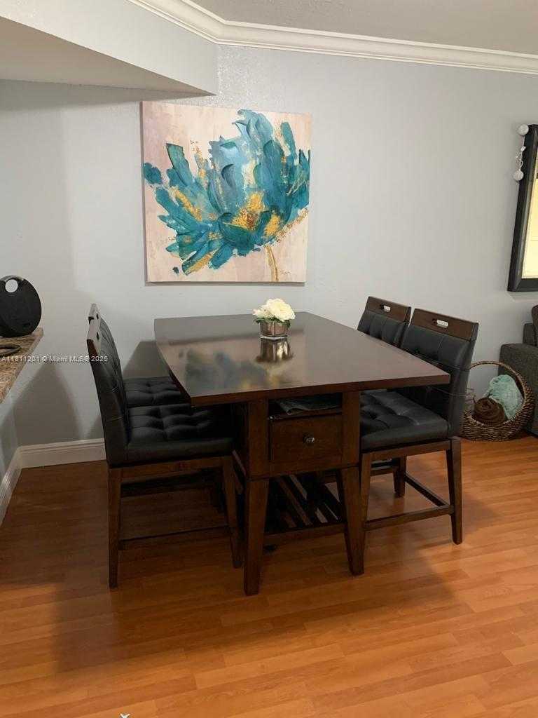 Small Image of 8290 LAKE DR #502, Doral Number 8