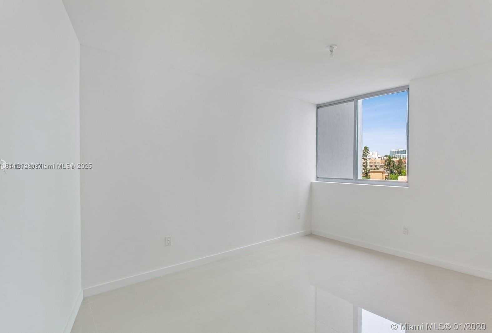 Small Image of 488 NORTH EAST 18TH ST #501, Miami Number 10