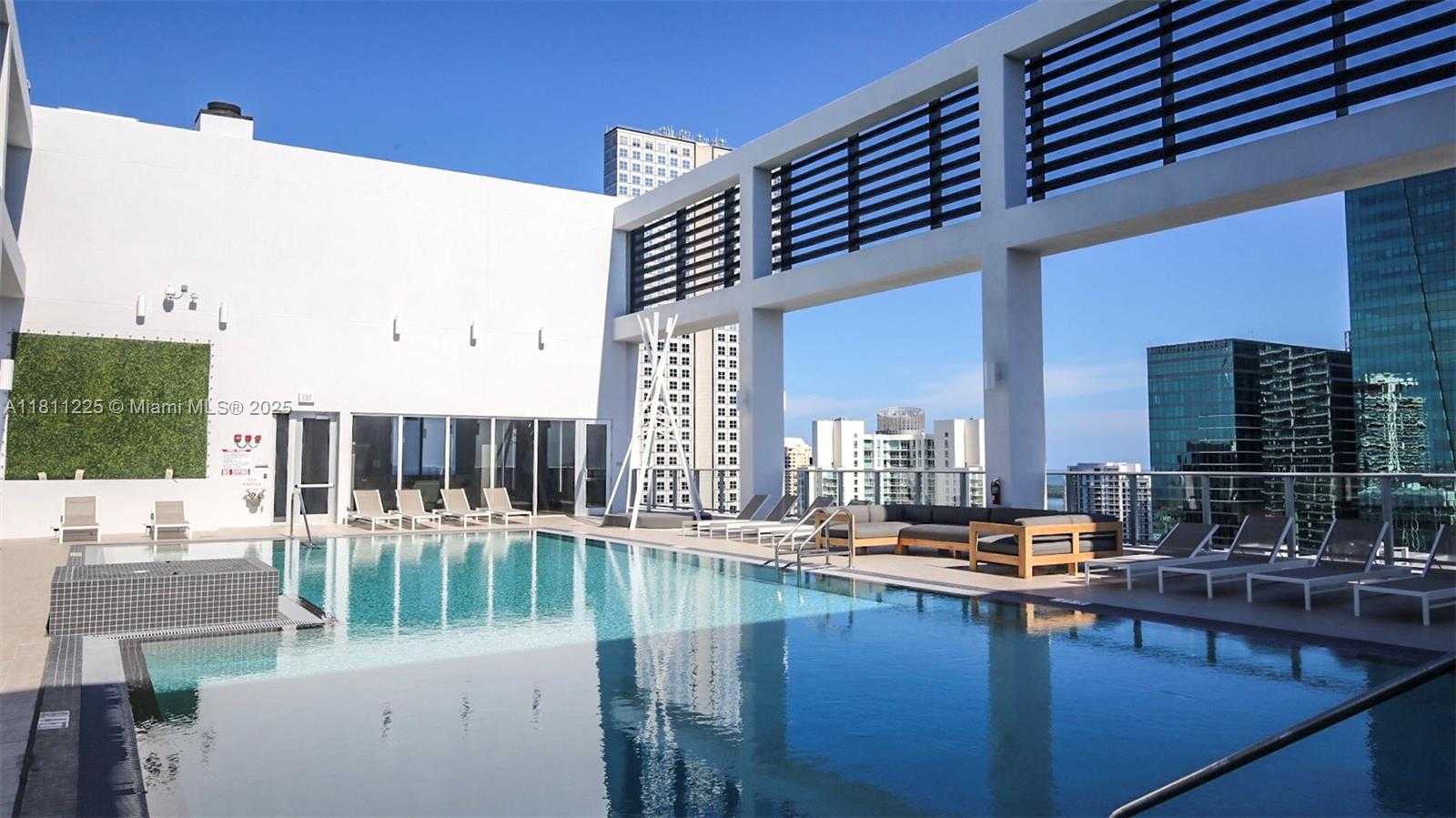 Small Image of 151 SOUTH EAST 1ST ST #2204, Miami Number 26