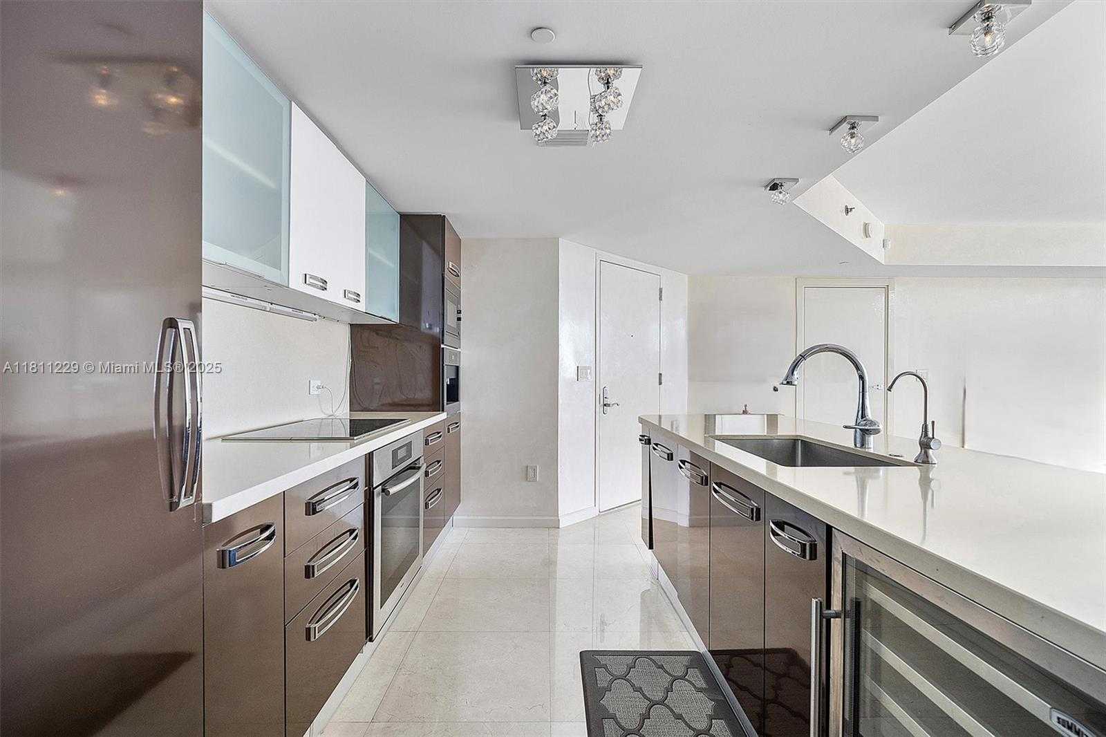 Small Image of 17201 COLLINS AVE #1205, Sunny Isles Beach Number 10