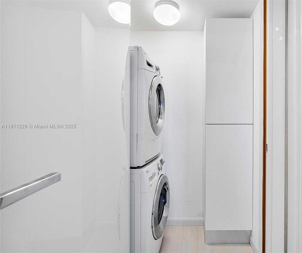 Small Image of 17201 COLLINS AVE #1205, Sunny Isles Beach Number 19