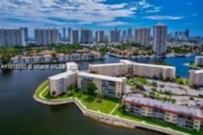 Small Image of 2905 POINT EAST DR #L402, Aventura Number 13