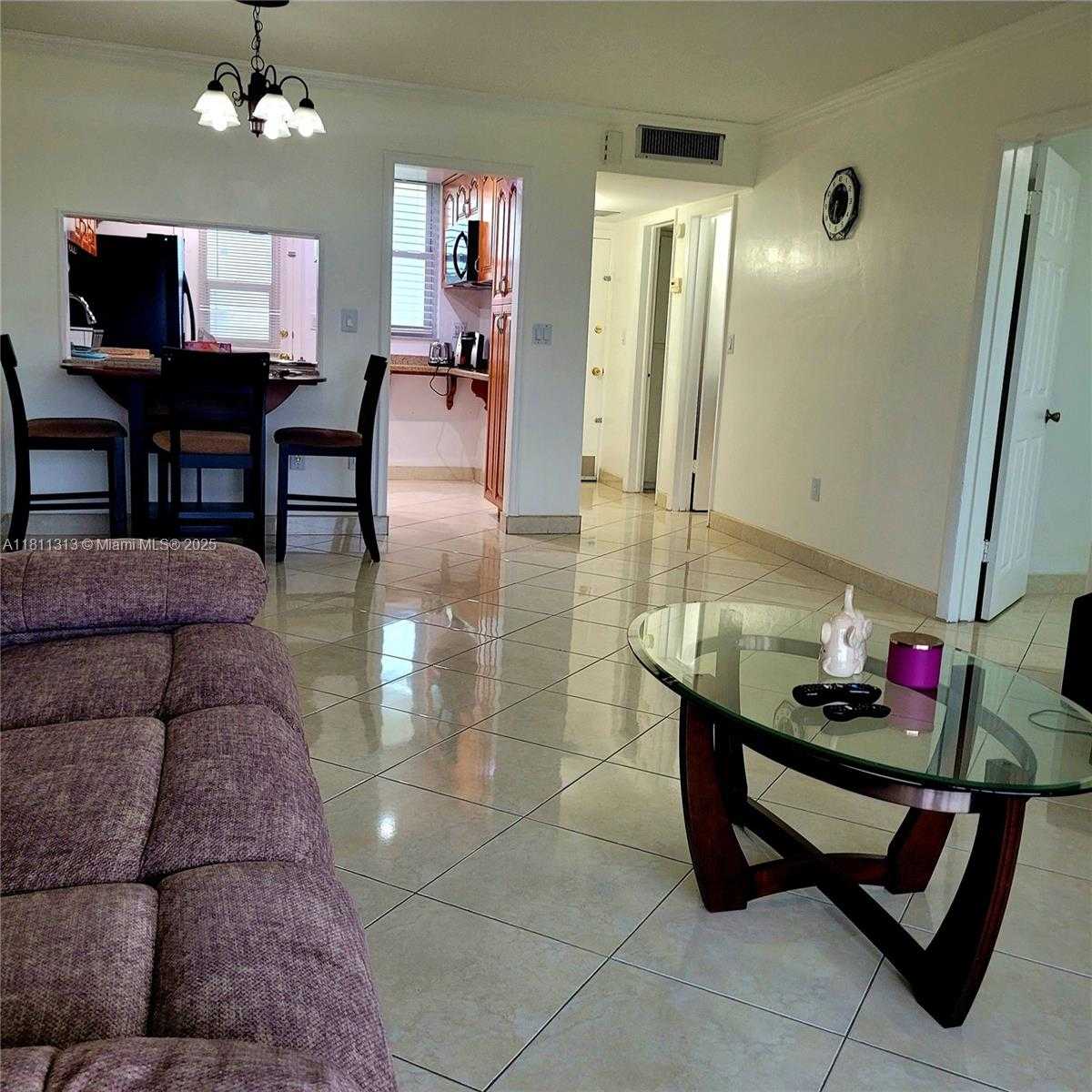 Small Image of 2905 POINT EAST DR #L402, Aventura Number 27