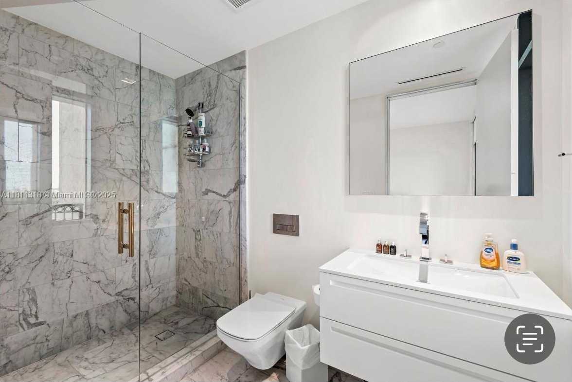 Small Image of 7055 FISHER ISLAND DR #7055, Miami Beach Number 17