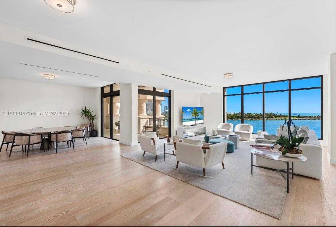Small Image of 7055 FISHER ISLAND DR #7055, Miami Beach Number 3