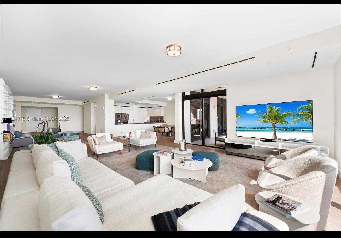 Small Image of 7055 FISHER ISLAND DR #7055, Miami Beach Number 5