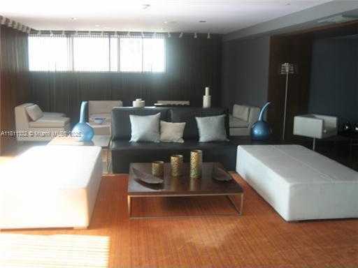 Small Image of 325 SOUTH BISCAYNE BLVD #UPH 14, Miami Number 27