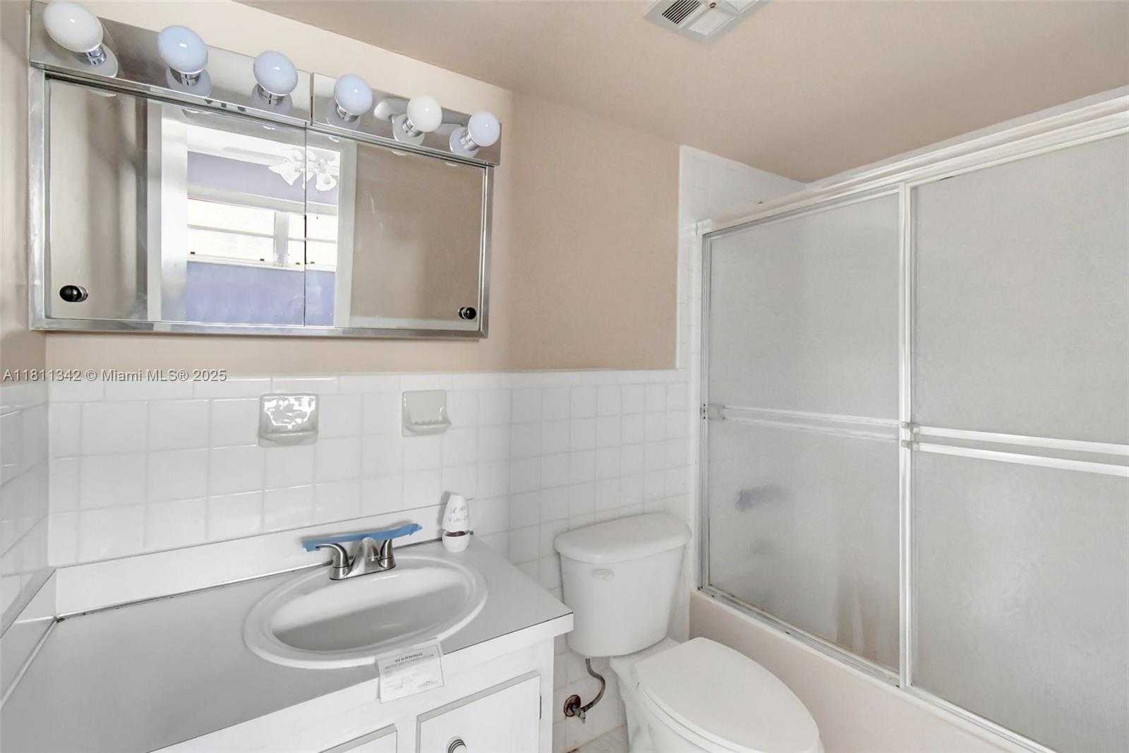 Small Image of 6211 SOUTH WEST 37TH ST #211, Davie Number 10