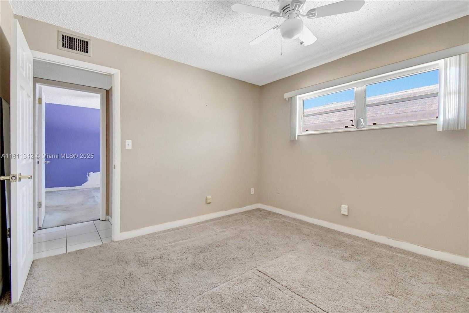 Small Image of 6211 SOUTH WEST 37TH ST #211, Davie Number 13