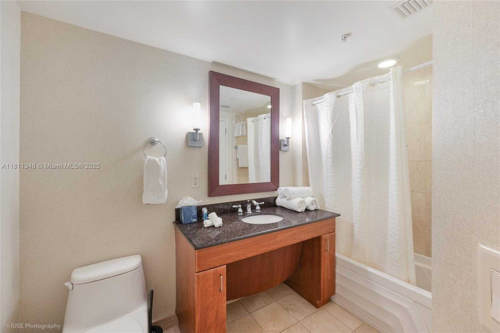 Small Image of 18001 COLLINS AVE #1504, Sunny Isles Beach Number 13