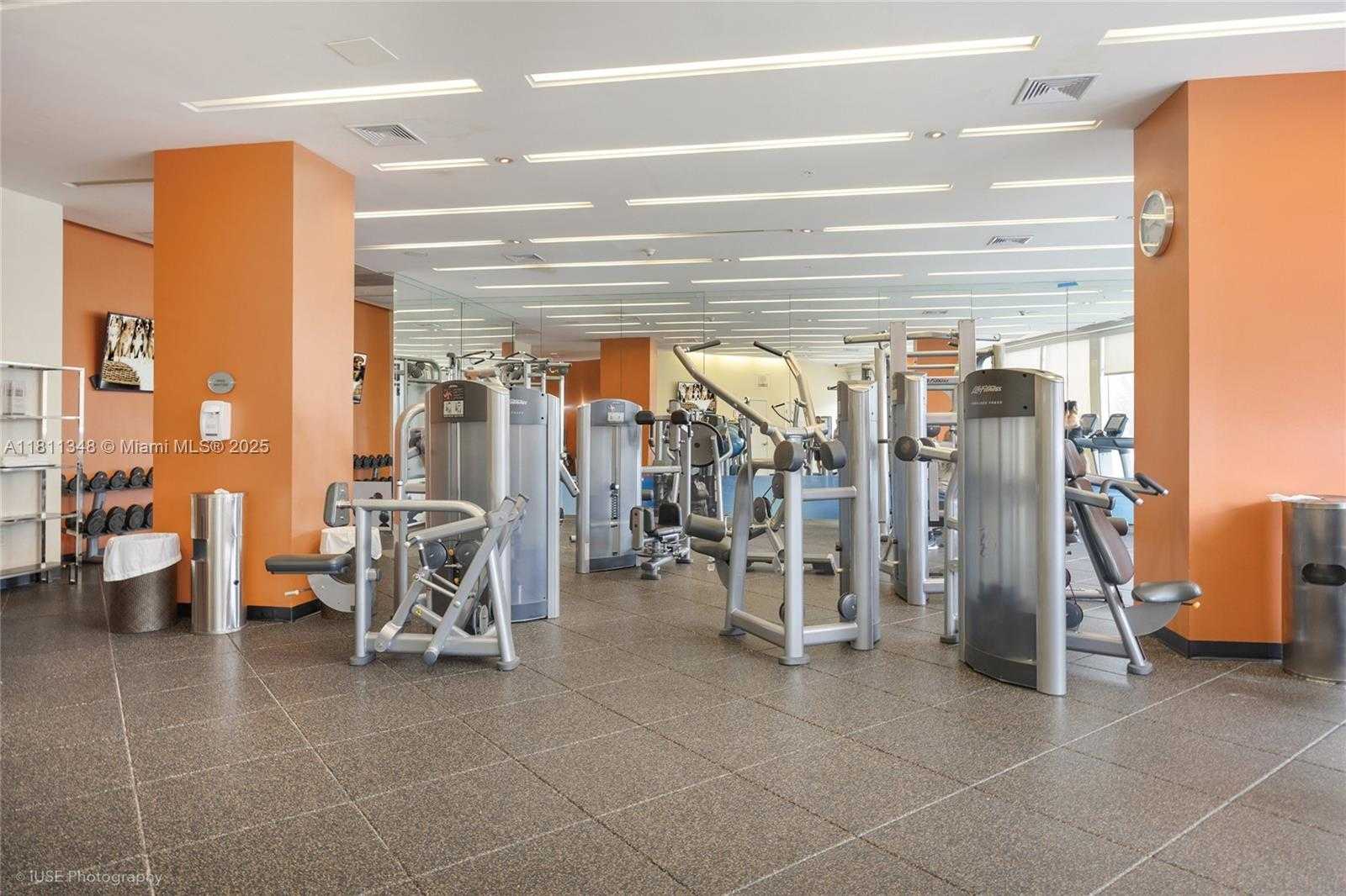 Small Image of 18001 COLLINS AVE #1504, Sunny Isles Beach Number 15