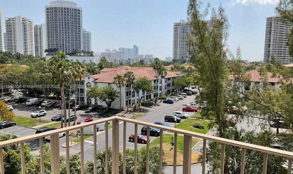 Small Image of 18151 #603, Aventura Number 20