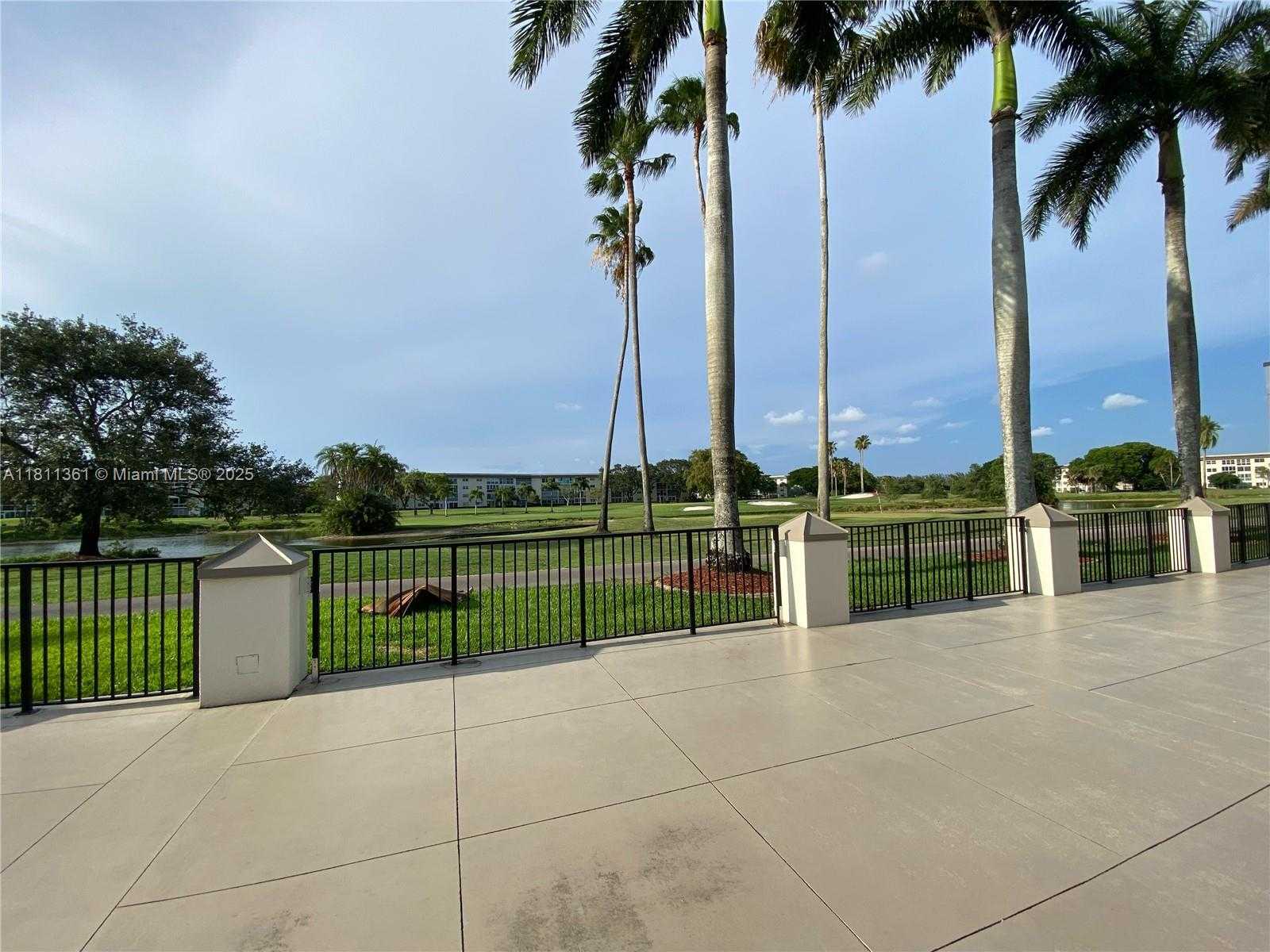 Small Image of 1902 BERMUDA CIR #G3, Coconut Creek Number 35