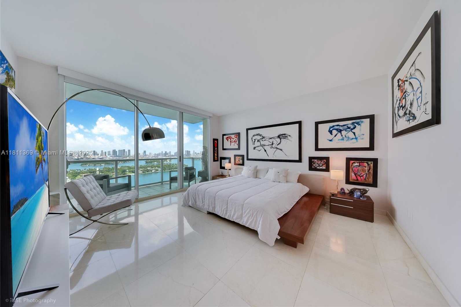 Small Image of 650 WEST AVE #PH09, Miami Beach Number 17