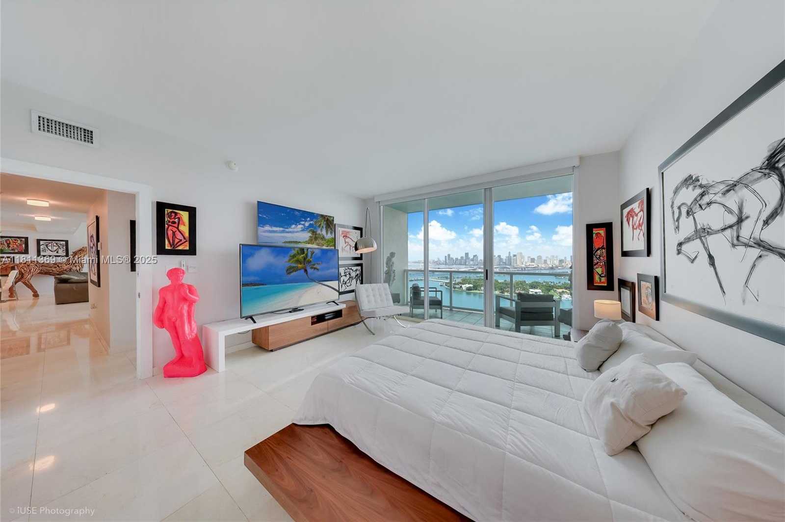 Small Image of 650 WEST AVE #PH09, Miami Beach Number 18
